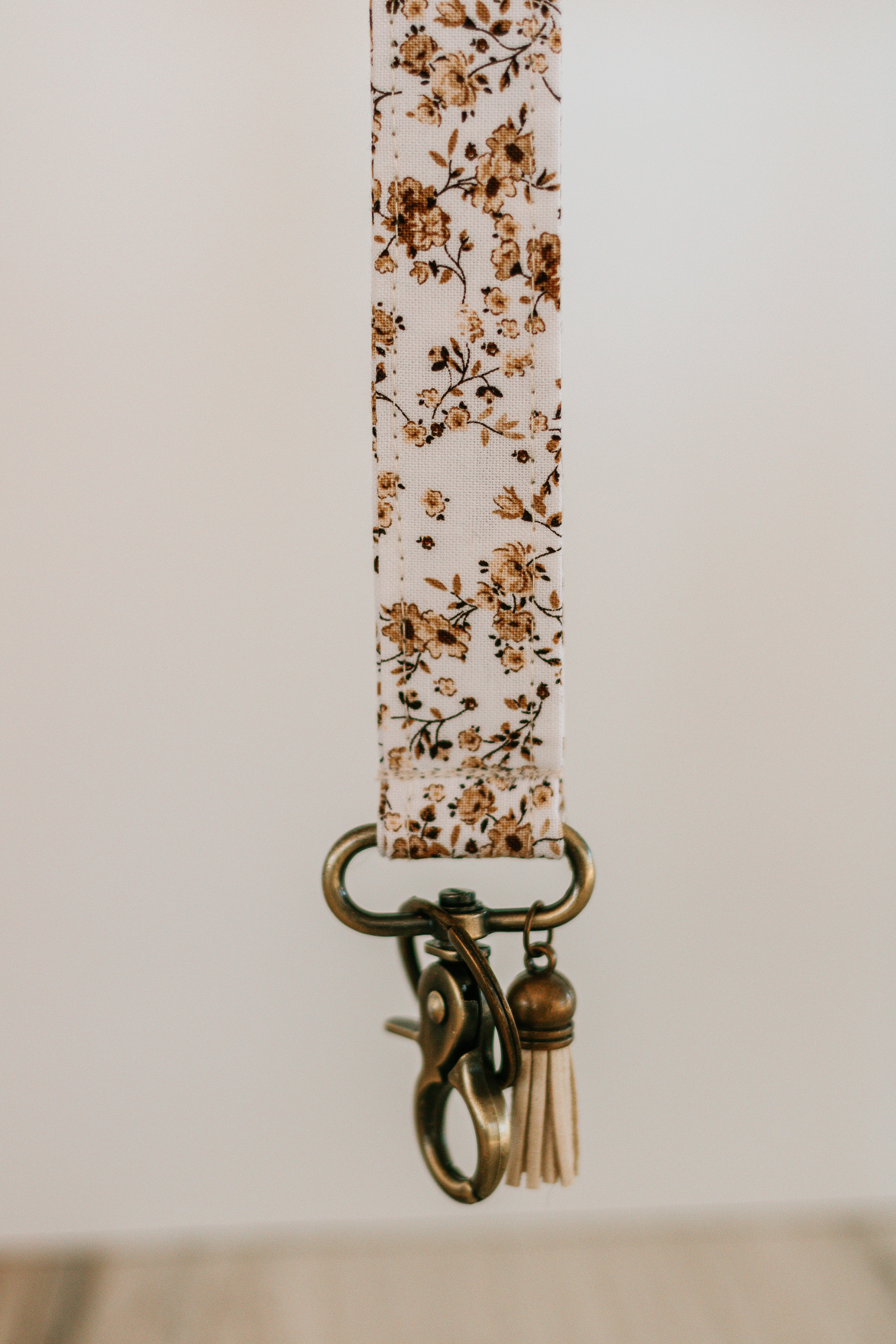 Mocha Florals | Keychain Wristlet