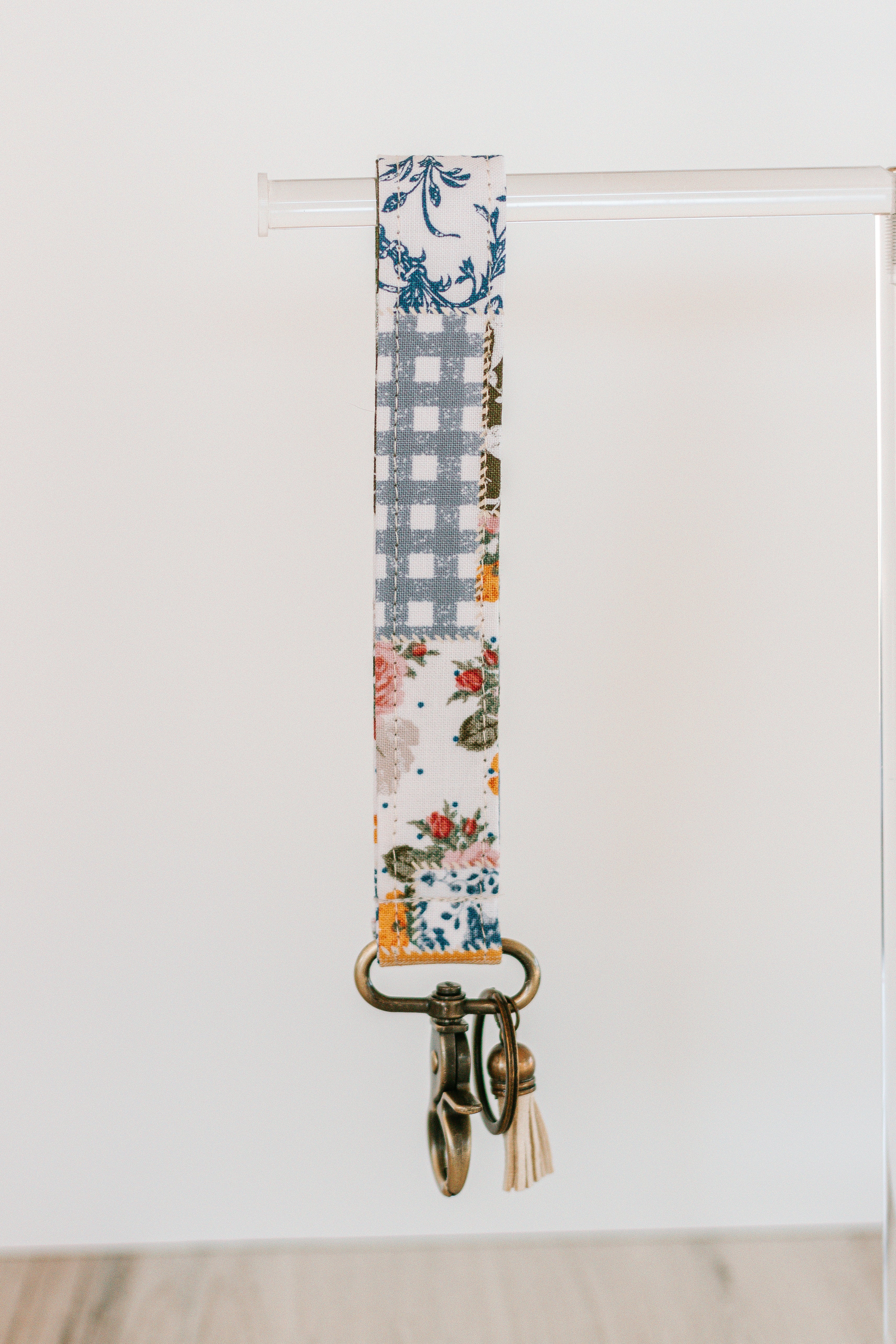 Countryside Florals | Keychain Wristlet