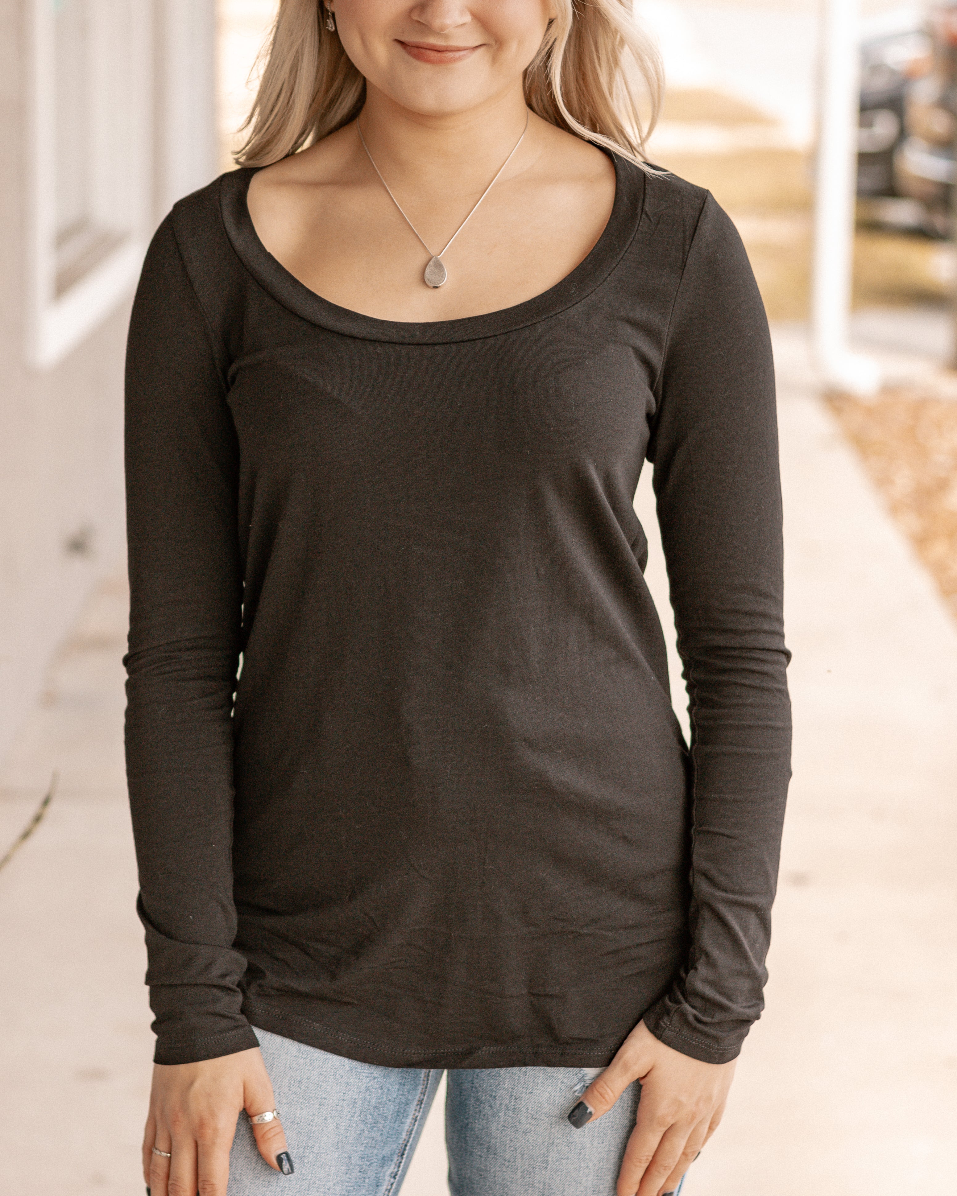 Basic B Long Sleeve Top