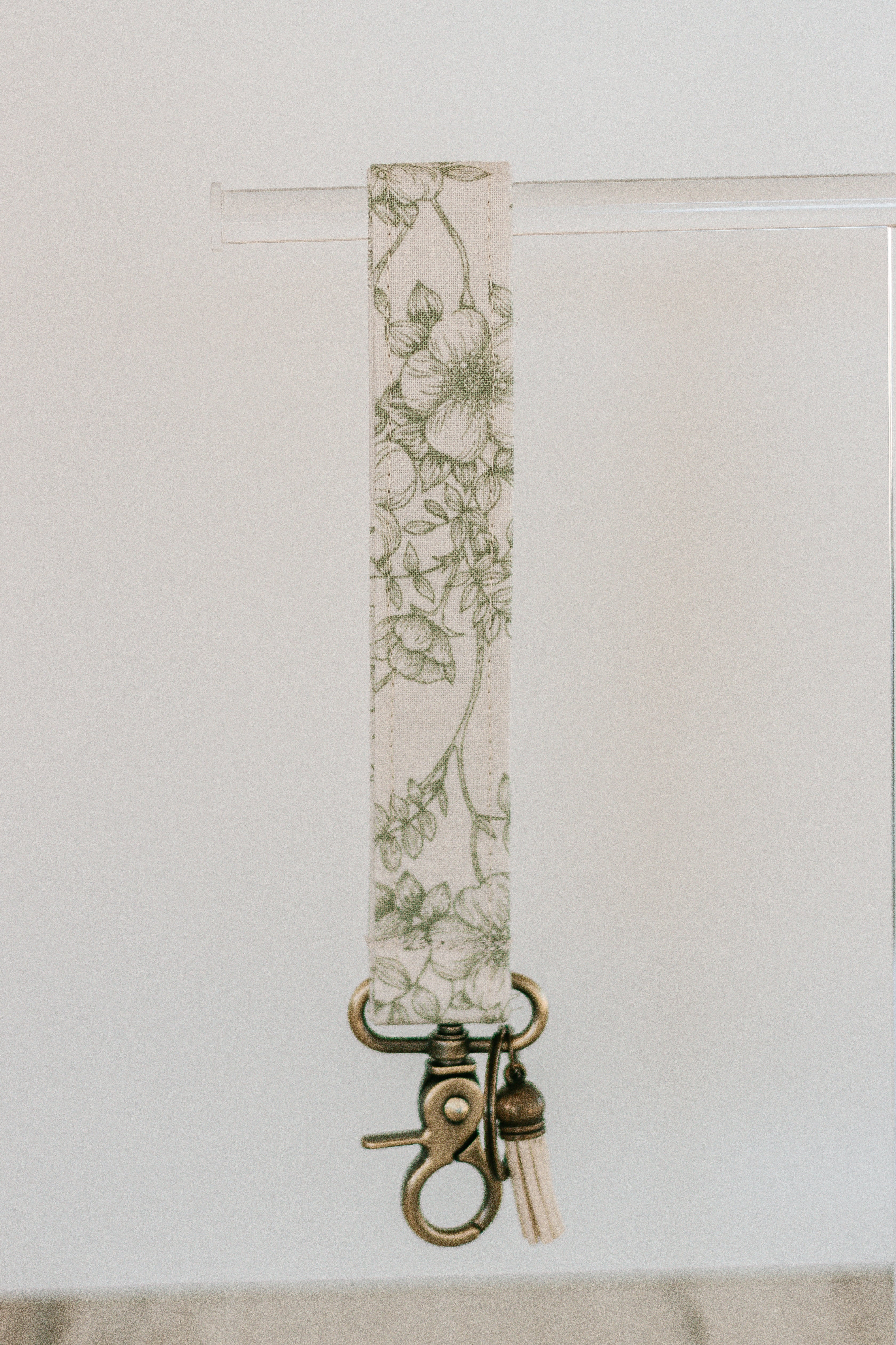 Sage Floral Lines | Keychain Wristlet