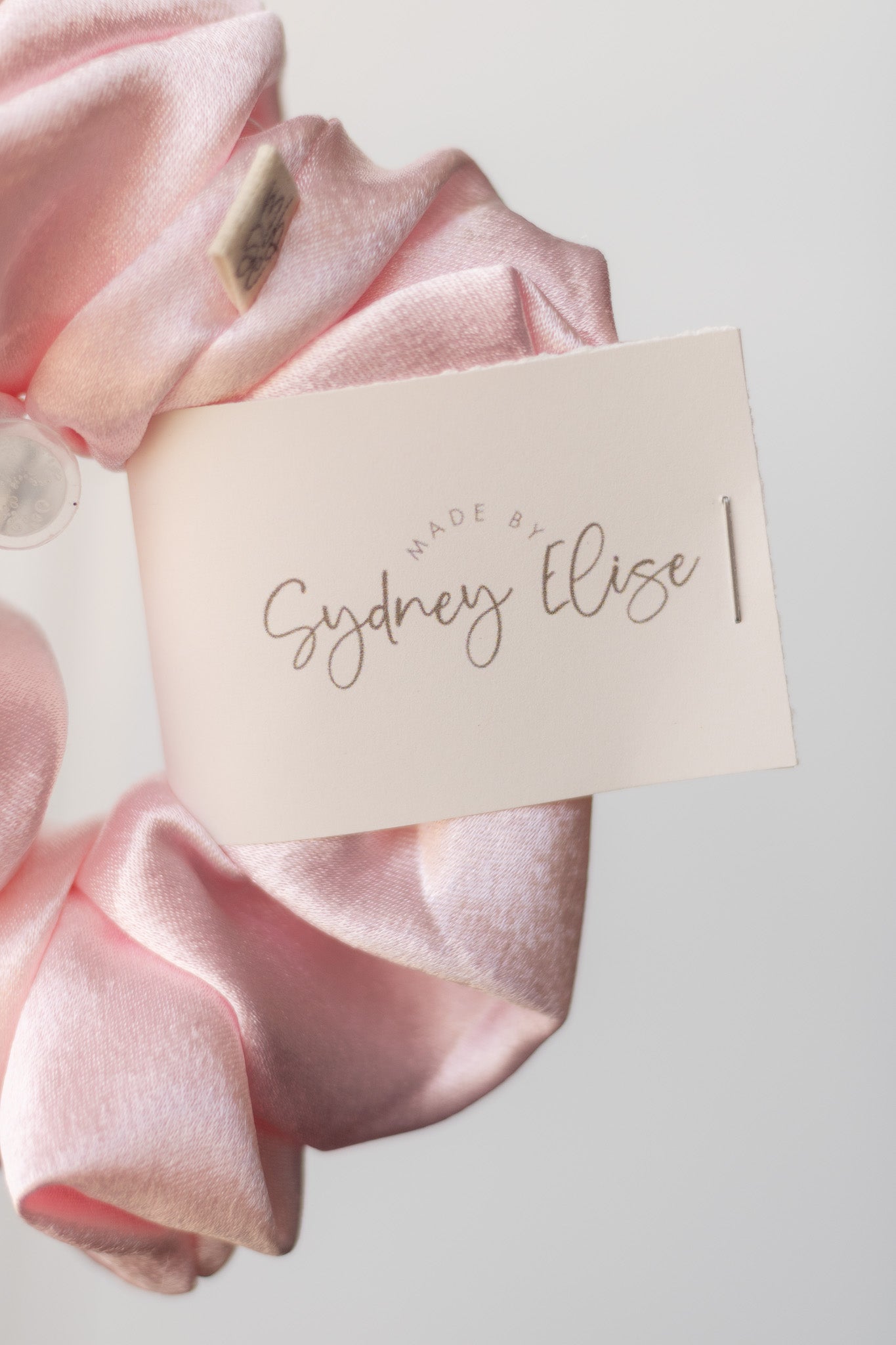 Shining Pink | Jumbo Scrunchie